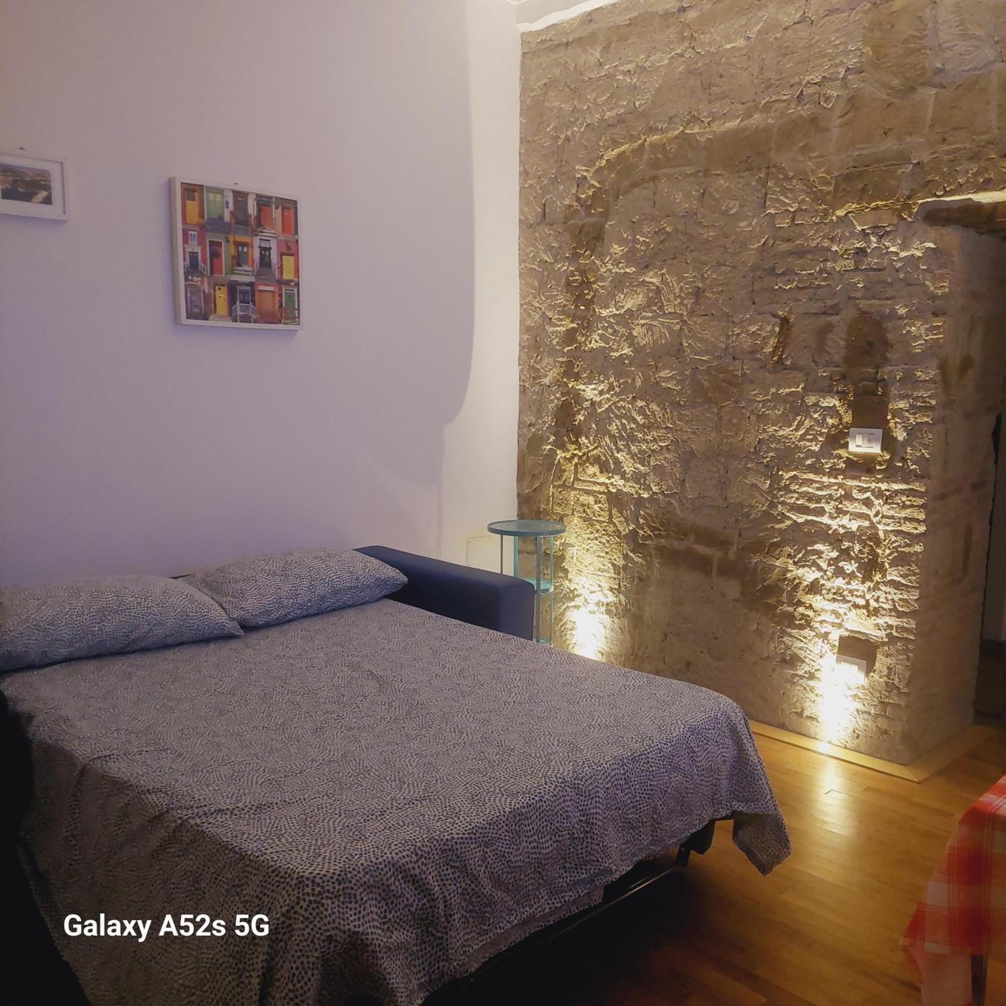 Pignasecca Home Neapol Pokoj fotografie